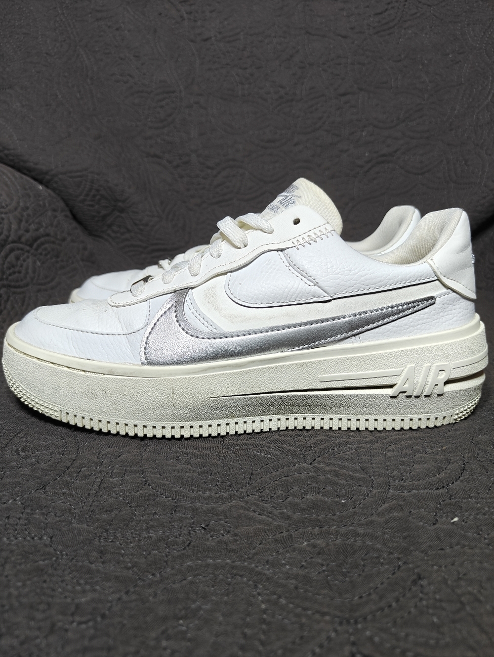 Nike  Air Force 1 PLT.AF.ORM  Summit White Metallic Silver Leather Sneaker Wmn 8